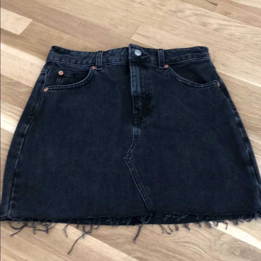 TOPSHOP Black Denim Skirt
